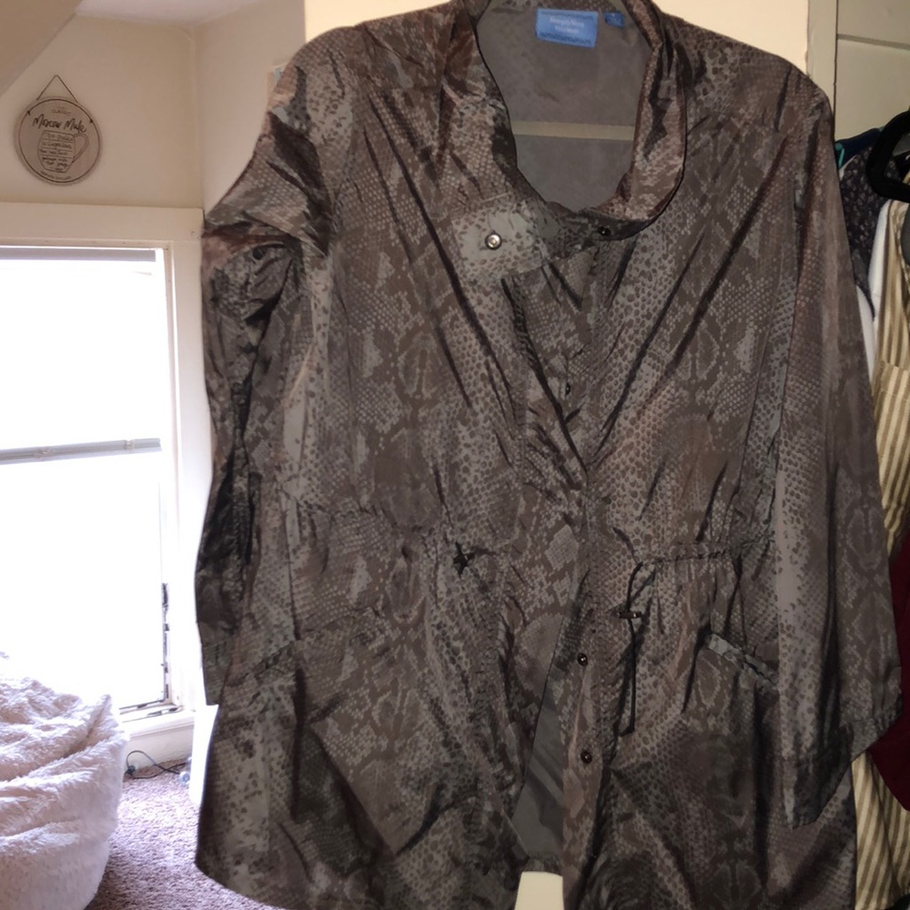 Wain breaker/rain jacket